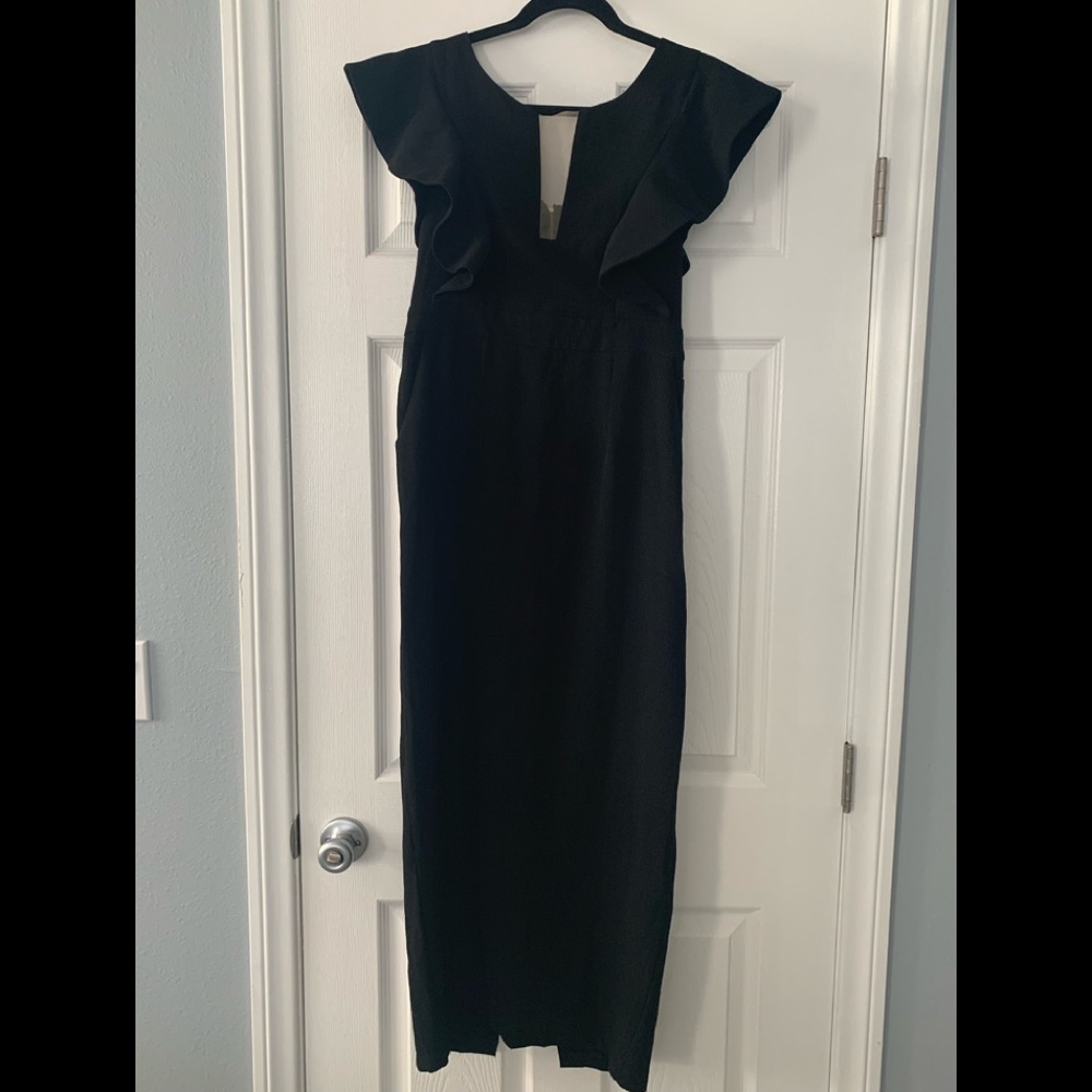 Elegant Black Asymmetrical Ruffle Midi Dress